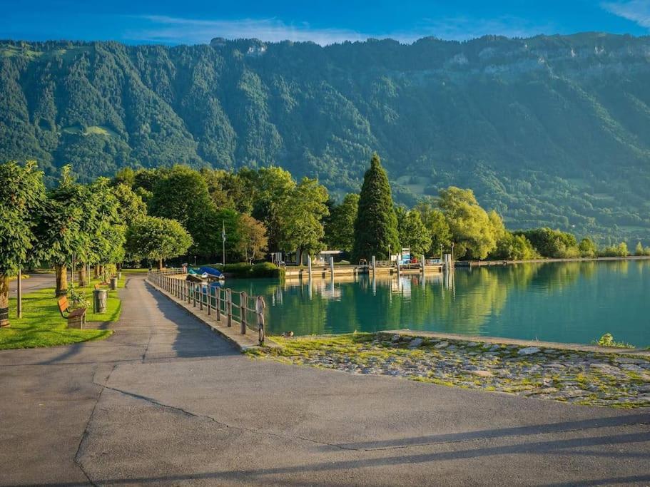 Bönigen Chalet Mignon - Your Vacation Oasis At Lake Brienz מראה חיצוני תמונה
